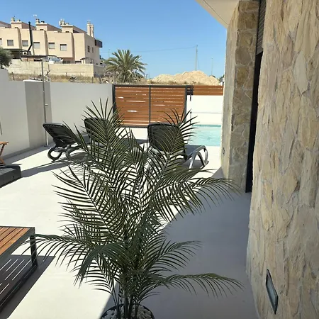 Villa Luxury Pool Clrc *