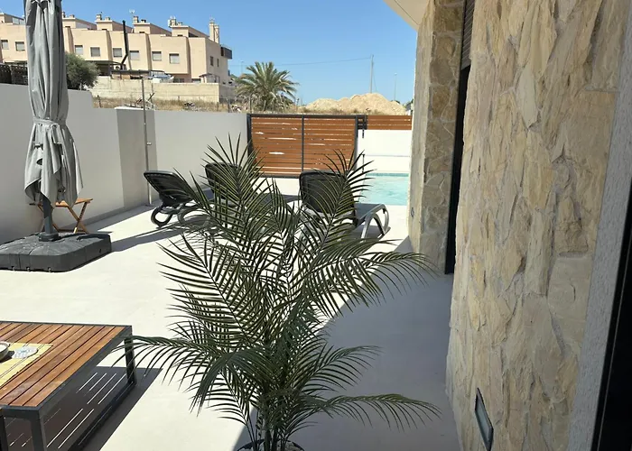 Villa Luxury Pool Clrc *